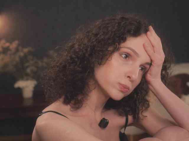 ARTA-live Sex Cam Show
