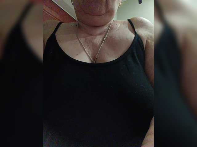 Arlisaac's BongaCams show and profile