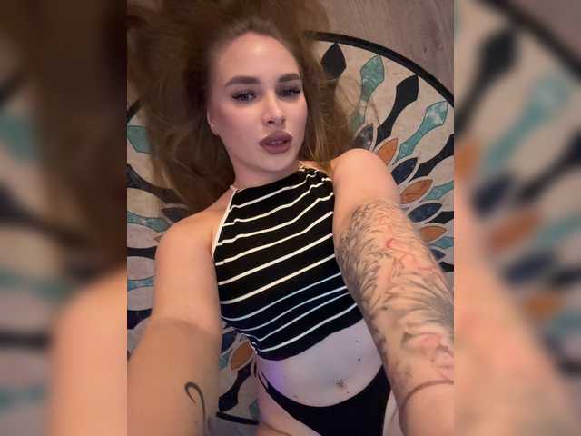 x-x-x-x-x live cam on BongaCams