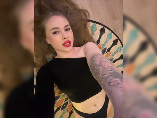 x-x-x-x-x Live Cam and Statistics on UnifiedCams