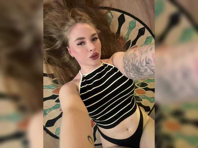 x-x-x-x-x live cam on BongaCams
