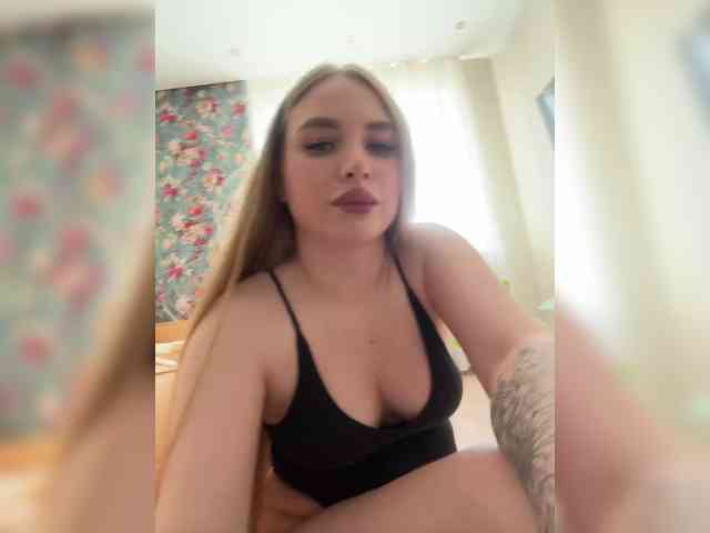 chatting online X-x-x-x-x