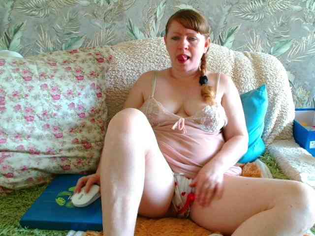 sylvia17 webcam