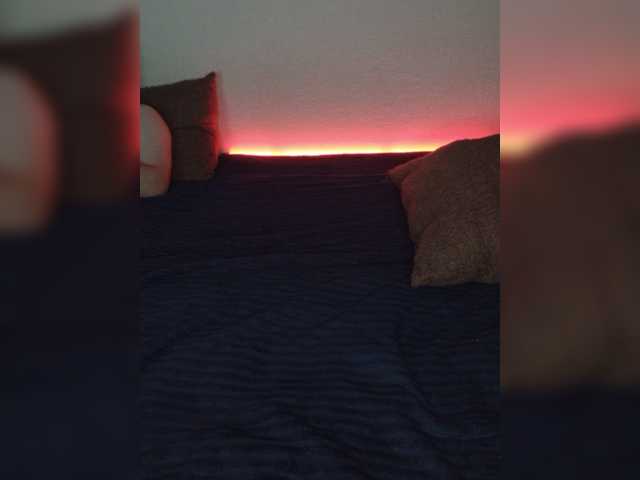Plohishi2 live cam on BongaCams