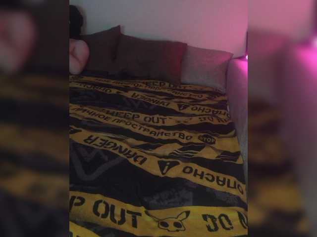 Plohishi2's BongaCams show and profile