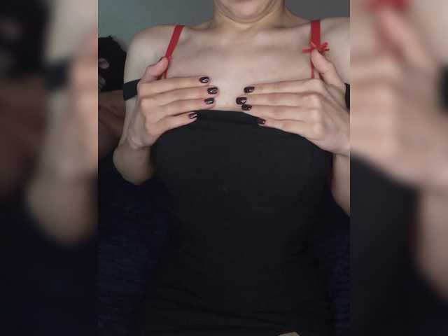 Plohishi2 live cam on BongaCams