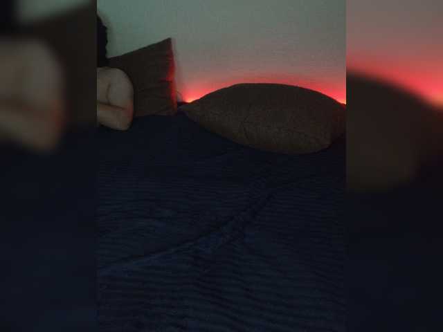 Plohishi2 live cam on BongaCams