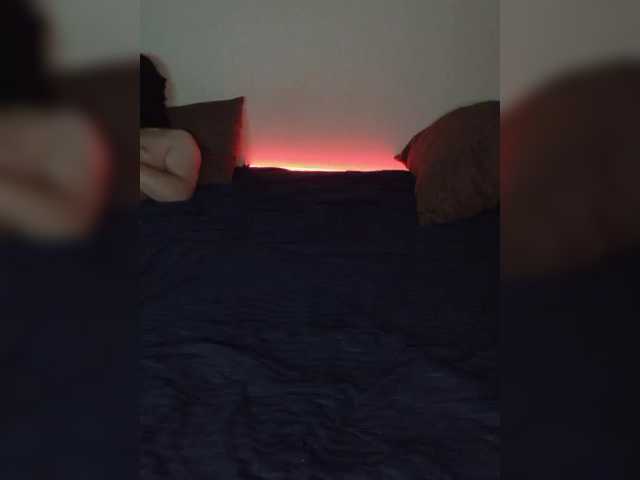 Plohishi2 live cam on BongaCams