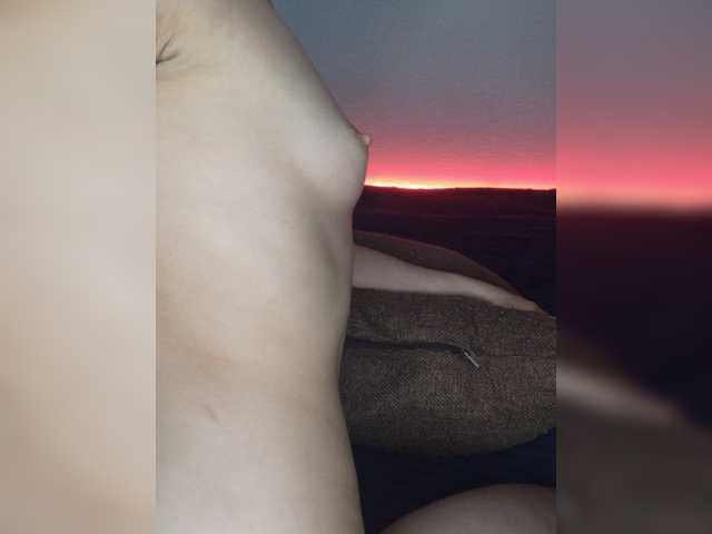 Plohishi2 live cam on BongaCams