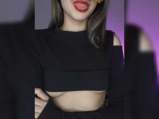 Plohishi2 live cam on BongaCams