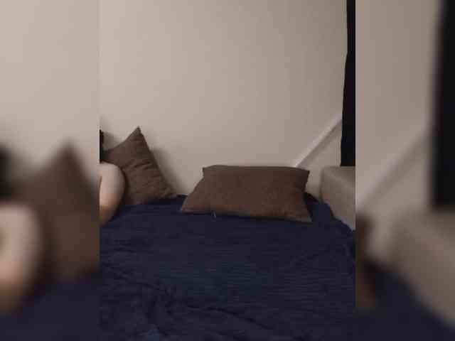 black_angels's live room