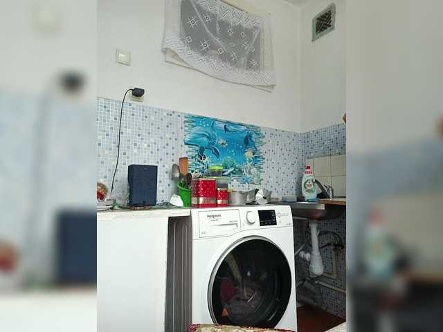 Alenushka888 live cam on BongaCams