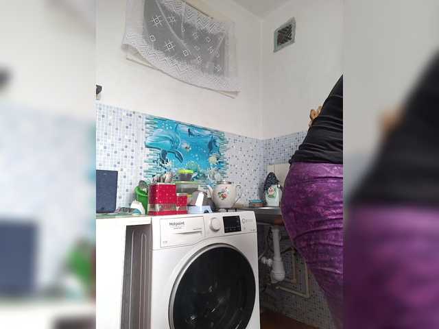 Alenushka888 live cam on BongaCams