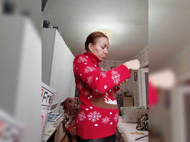 Alenushka888 live cam on BongaCams