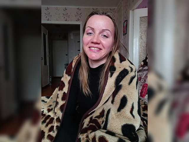 Alenushka888's BongaCams show and profile