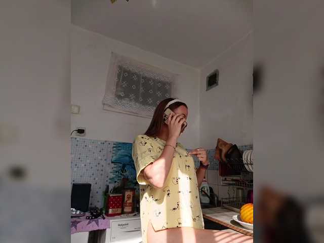 Alenushka888 live cam on BongaCams