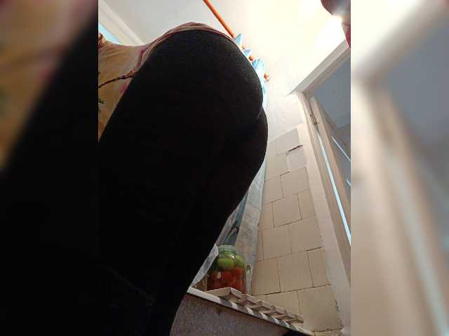 Alenushka888, en vivo ahora en BongaCams
