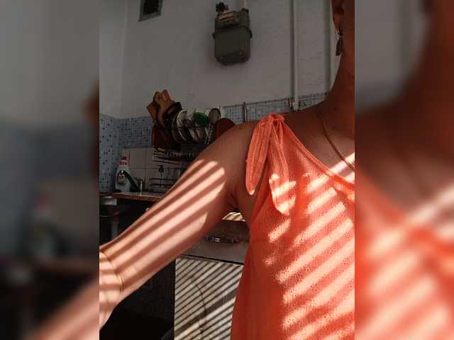 Alenushka888 live cam on BongaCams