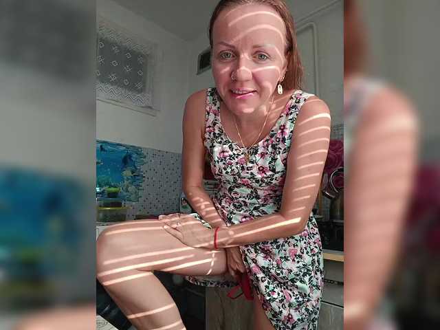 Alenushka888 live cam on BongaCams