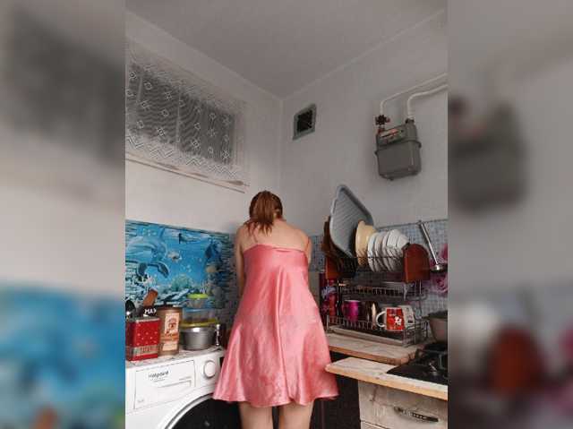 Alenushka888 live cam on BongaCams