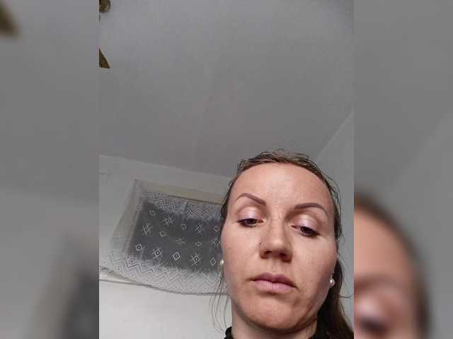 Alenushka888's BongaCams show and profile