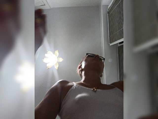 -NeZabudka live webcam show