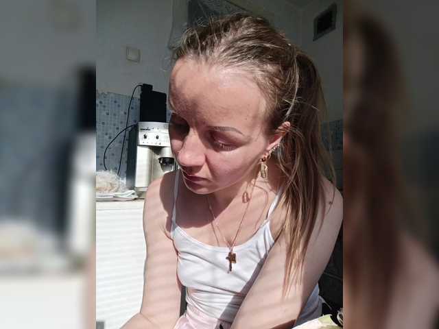 Alenushka888's BongaCams show and profile