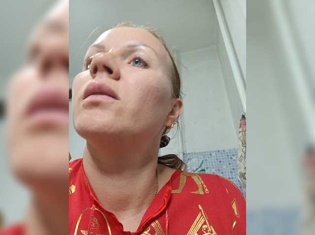 Alenushka888 live cam on BongaCams