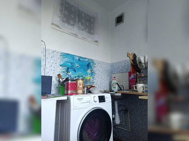 Alenushka888 live cam on BongaCams