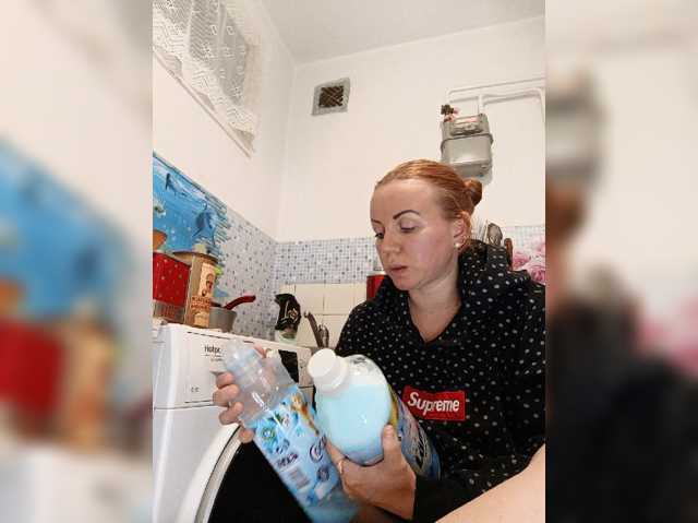 Alenushka888 live cam on BongaCams