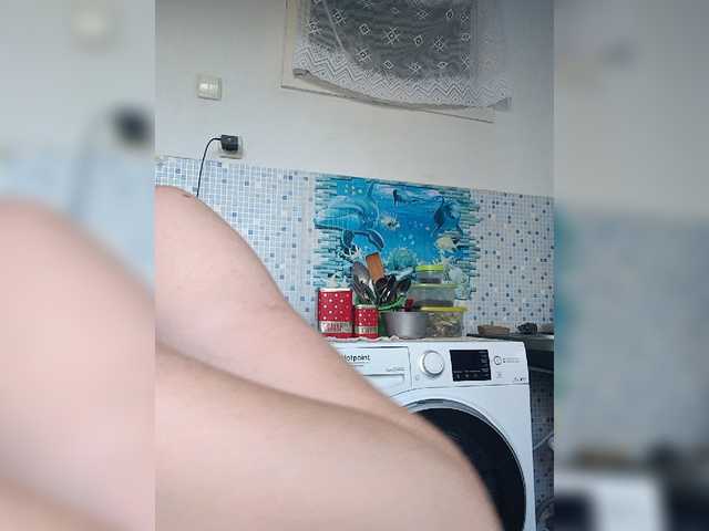 Alenushka888 live cam on BongaCams
