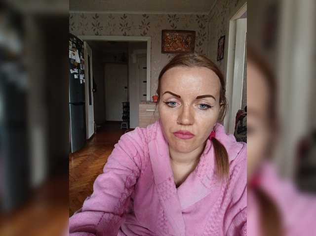 Alenushka888 live cam