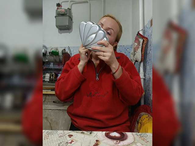 Alenushka888 live cam on BongaCams