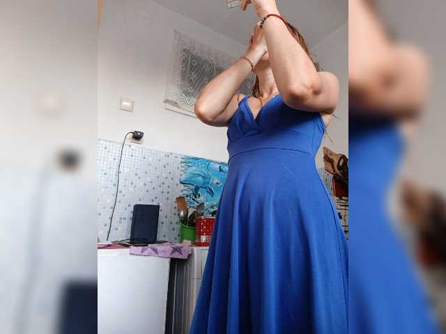 Alenushka888 live cam on BongaCams