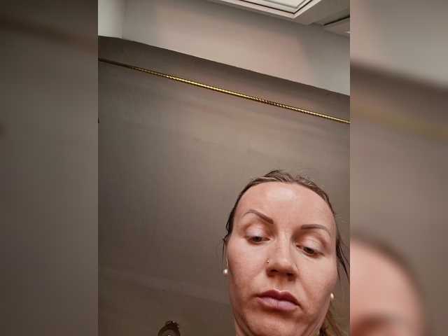 Alenushka888's BongaCams show and profile