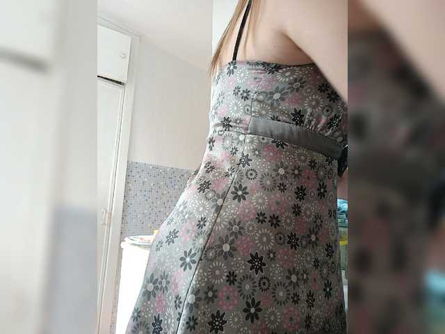 Alenushka888 live cam on BongaCams