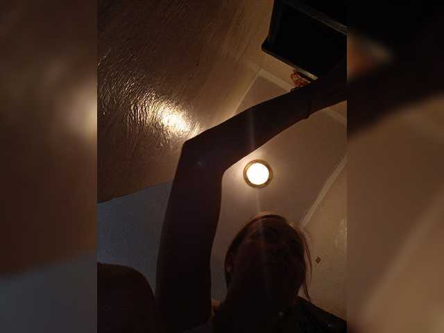 Alenushka888 live cam on BongaCams