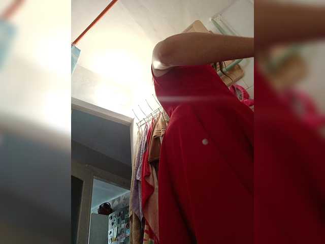 Alenushka888 live cam on BongaCams