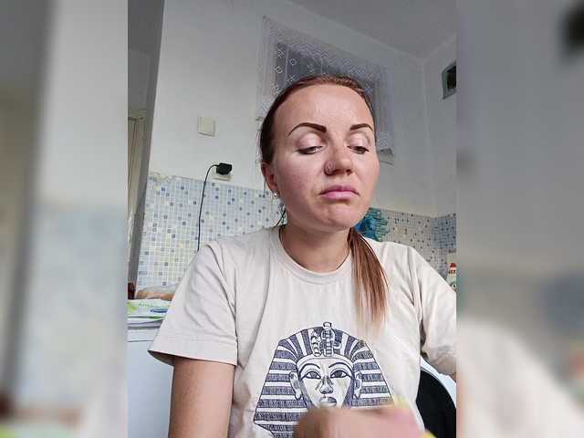 -NeZabudka live webcam show