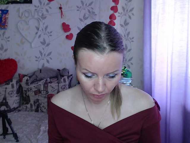 Alenushka888's BongaCams show and profile