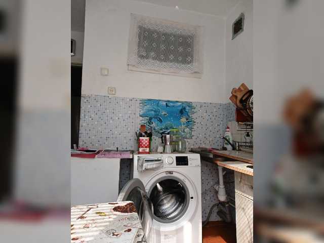 Alenushka888 live cam on BongaCams