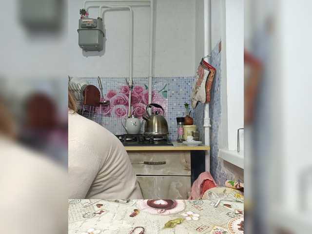 Alenushka888 live cam on BongaCams