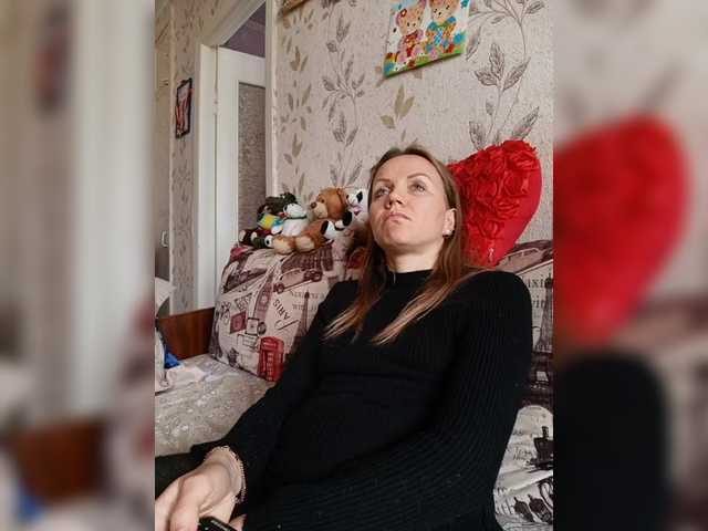 Alenushka888's BongaCams show and profile