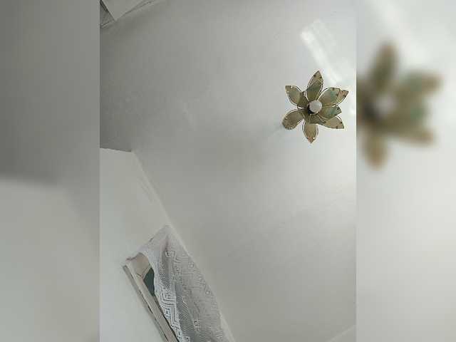 Alenushka888 live cam on BongaCams