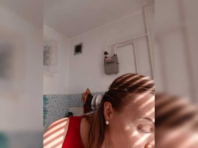 Alenushka888 live cam on BongaCams
