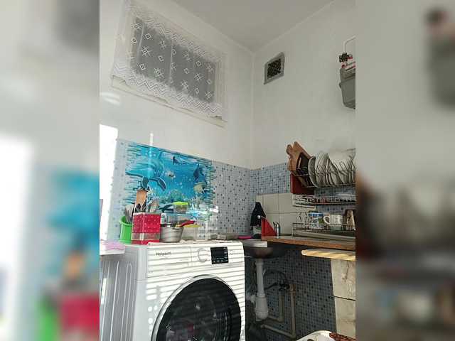 Alenushka888 live cam on BongaCams