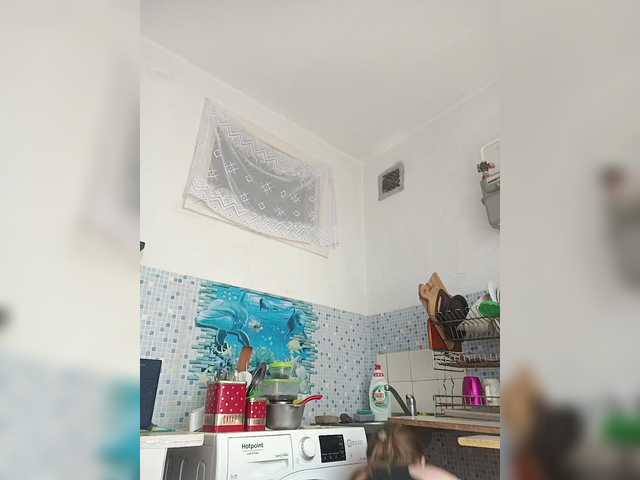 Alenushka888 live cam on BongaCams