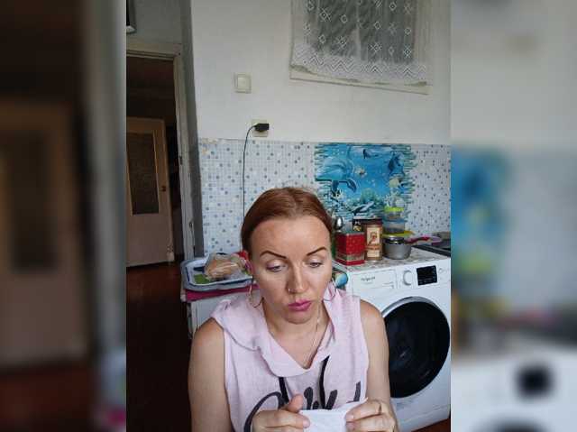 Alenushka888 live cam