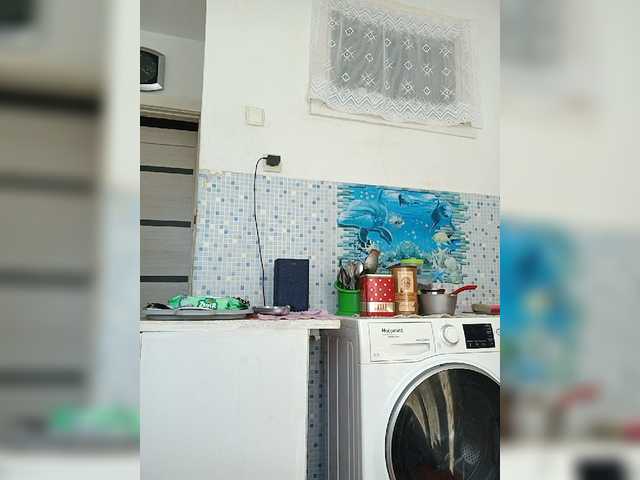 Alenushka888 live cam on BongaCams