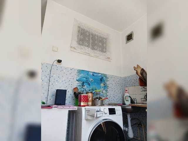 Alenushka888 live cam on BongaCams